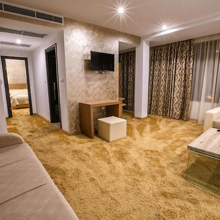 Hotel Andon Angelov Санданський Екстер'єр фото