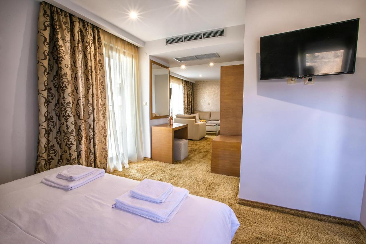 Hotel Andon Angelov Санданський Екстер'єр фото